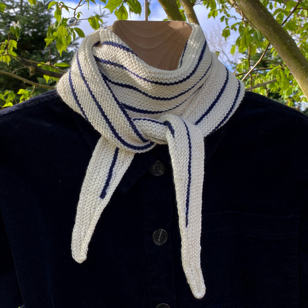 Strikkeopskrift kort tørklæde scarf sømandsstriber