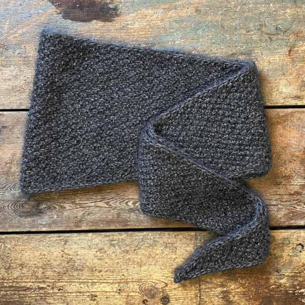 Strikkeopskrift Perletørklæde kort scarf