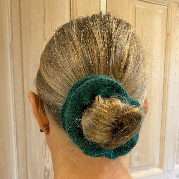 Strikkeopskrift Scrunchie Hårbånd blød alpaca