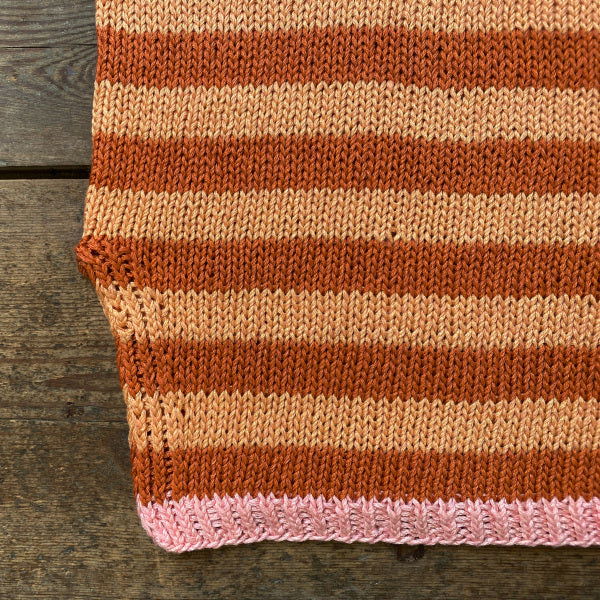 Strikkeopskrift Stribet Sommertop Lise Sommer strikket