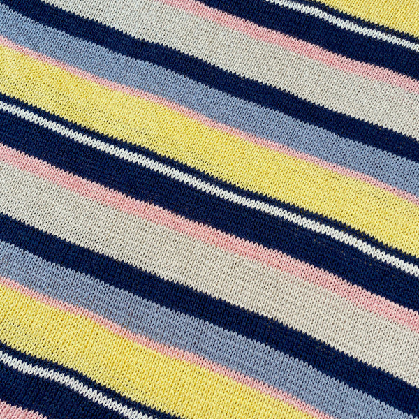 Strikkeopskrift friske sommerstriber Sommerstrik i striber New Arezzo fra Hjertegarn