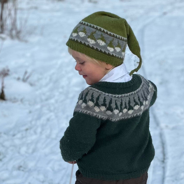 Strikkeopskrift Lille Juliane og Julian Trøje Cardigan og Nissehue
