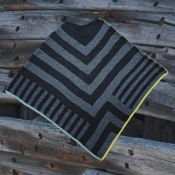 Strikkeopskrift Elegante Elsa Poncho ONION
