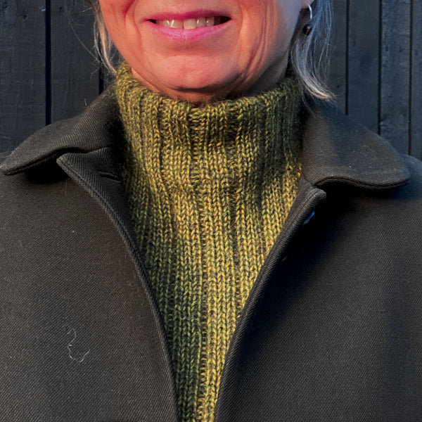 Mollys Halsedisse strikkeopskrift