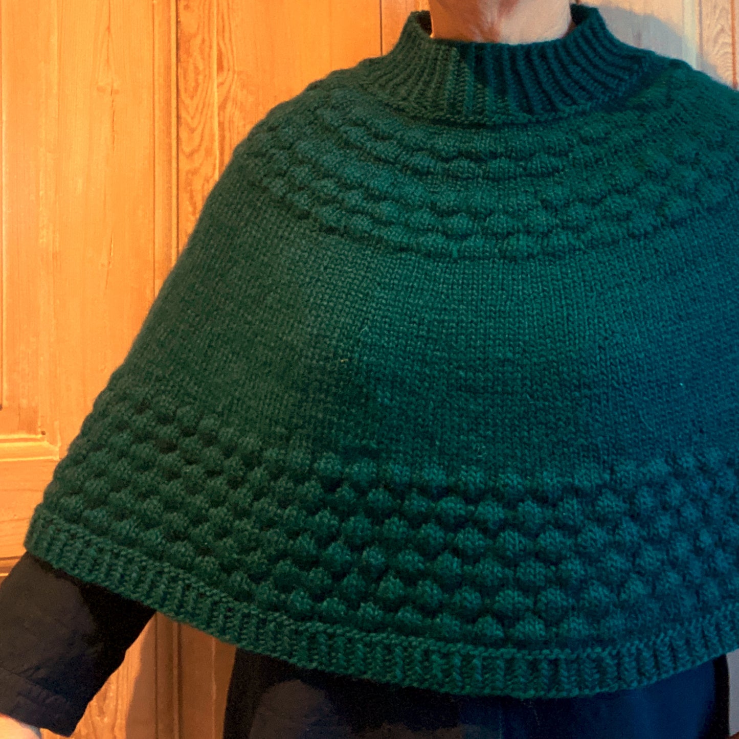 Bobleponcho Hjertegarn Hanne Larsen Strik