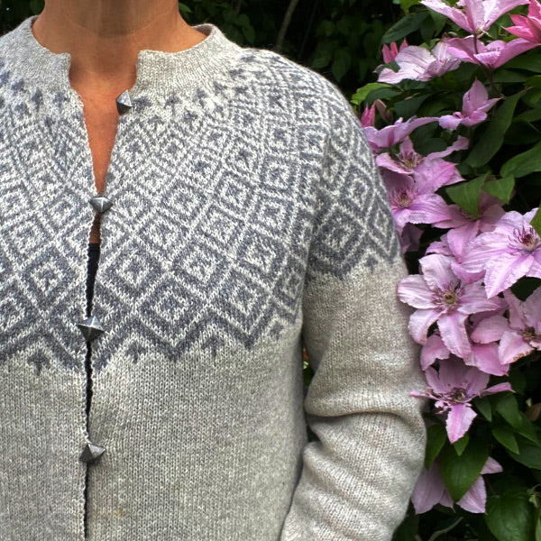 Hanne Larsen Strik Søster Line Supersoft cardigan