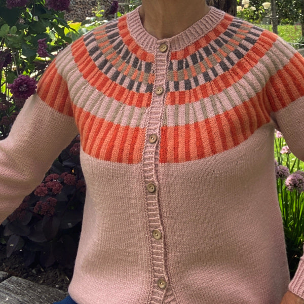 Søster Tove Pernilla Cardigan Hanne Larsen Strik