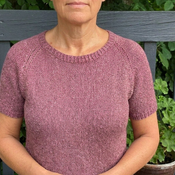 Strikkeopskrift Raglan Sommer Merilin fra Isager sommerstrik med kort ærme