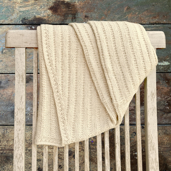 Strikkeopskrift Iduns Trøje basis cardigan i fint ribmønster let garn pind 3½ New Arezzo og tynd alpaca 400 sommercardigan