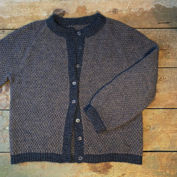 Strikkeopskrift Perle Trøje Perlemønster cardigan tynd uld og silk kid mohair Hjertegarn
