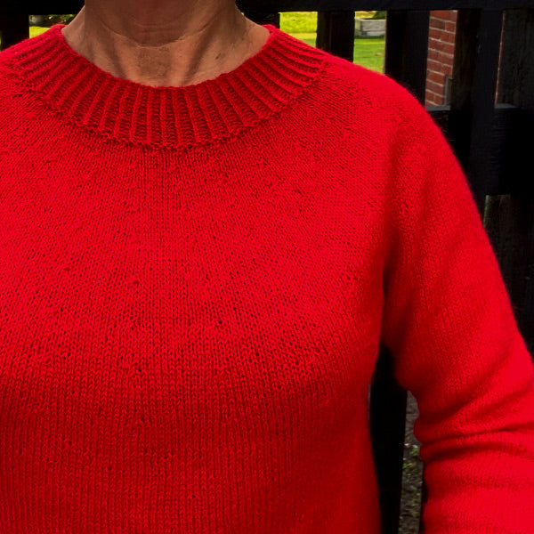 Strikkeopskrift basisbluse model ENKEL blød alpaca fra Drops