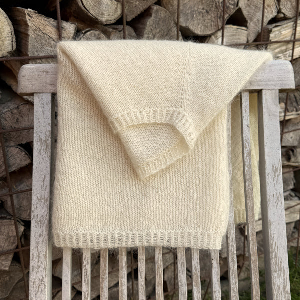 Silje florlet bluse med bredt trekvart ærme tynd alpaca og silk kid mohair pind 3½ top down alpaca 400 dybt ærmegab