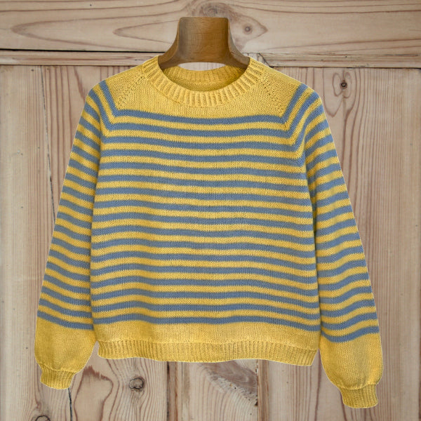 Strikkeopskrift sømandsstribet bluse klassiske lyse farver i blødt garn All Seasons uld / bomulds garn pind 3 top down