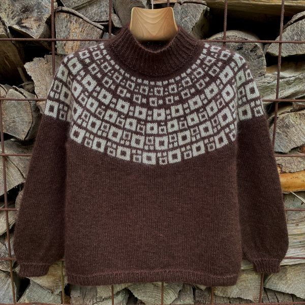 Strikkeopskrift Søster Rita Mønsterstrikket Sweater blødt garn Top Down 