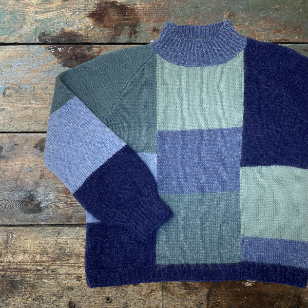 Strikkeopskrift sweater i gode garnrester ternet sweater hjerte fine og silk kid mohair fra Hjertegarn strikket på pind 4 