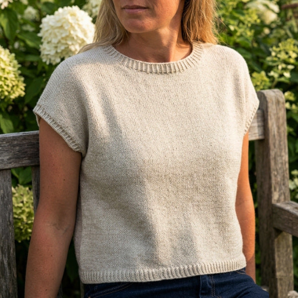 Strikkeopskrift sommerbluse sommertop med vingeærme strikket Top Down på pind 3 Organic Trio fra Hjertegarn sommerstrik