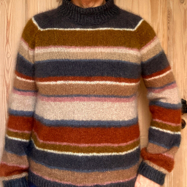 Freestyle Sweater høj hals strikkeopskrift