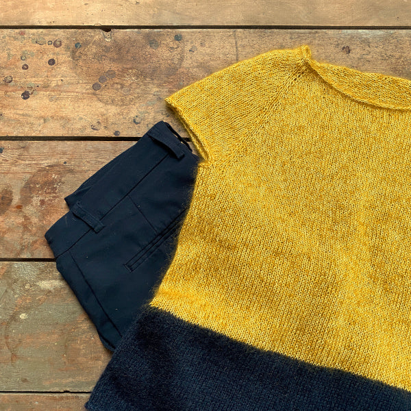Hanne Larsen Strik - Strikkeopskrift - Strikket sommerbluse - Ida Sommer - TRIO Isager - Silk Mohair Isager